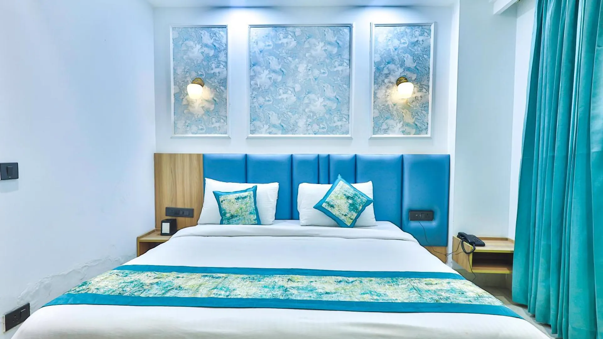 Orsom Stays Sector 53 Gurgaon Hotel